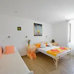 Apartments Bulovic In The Very Center Of Split Gostinjska kuća