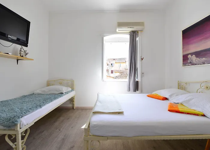 Bulovic In The Very Center Of Gasthof