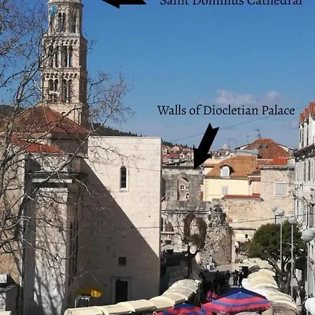 Apartments Bulovic In The Very Center Of Split Konukevi Split
