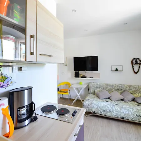 Apartments Bulovic In The Very Center Of Split Konukevi Split